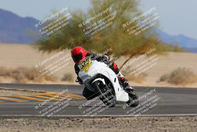 media/Nov-05-2022-SoCal Trackdays (Sat) [[f8d9b725ab]]/Turn 4 Tree of Life (125pm)/